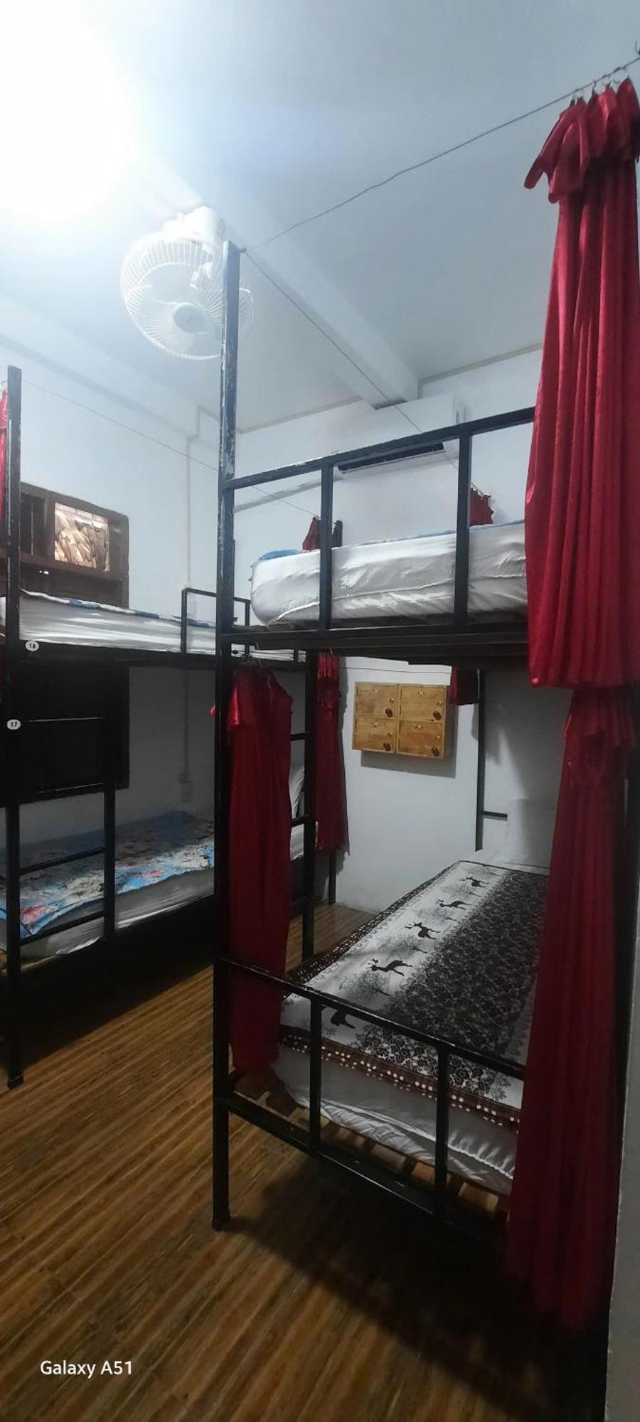Aurora Backpackers Hostel Luang Prabang Eksteriør billede