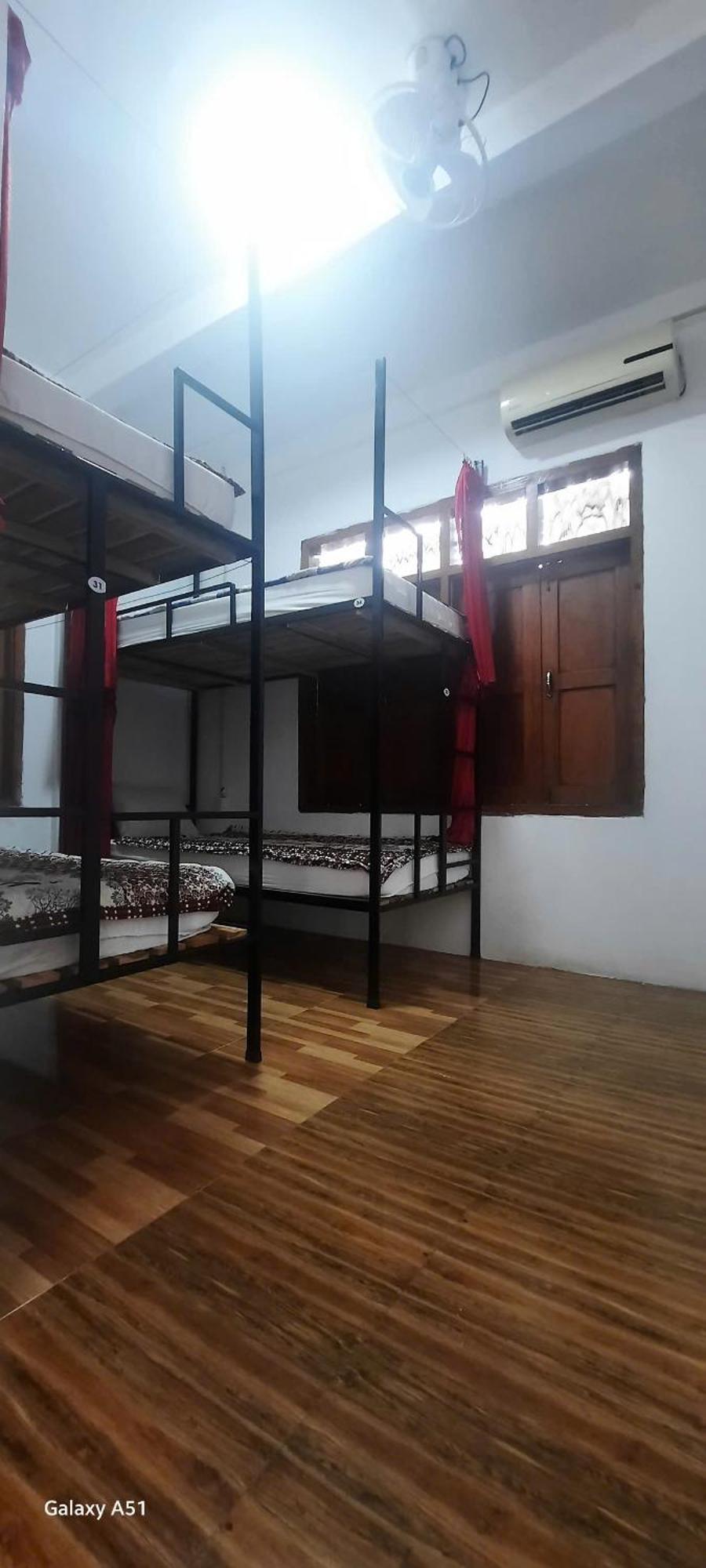 Aurora Backpackers Hostel Luang Prabang Eksteriør billede